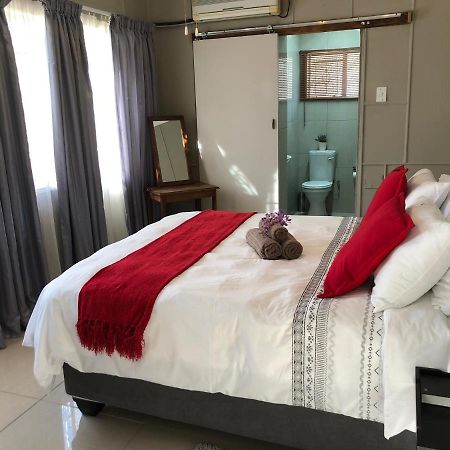 The Lavender Guesthouse Крунстад Экстерьер фото